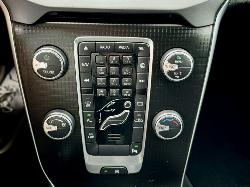 Volvo V40 R-Design,D2,113 tys.km.,Gwarancja II (2012-)