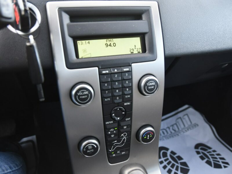 Volvo V50 2,4D DUDKI11 Automat,Klimatr 2 str. Tempomat,kredyt,GWARANCJA II (2007-)
