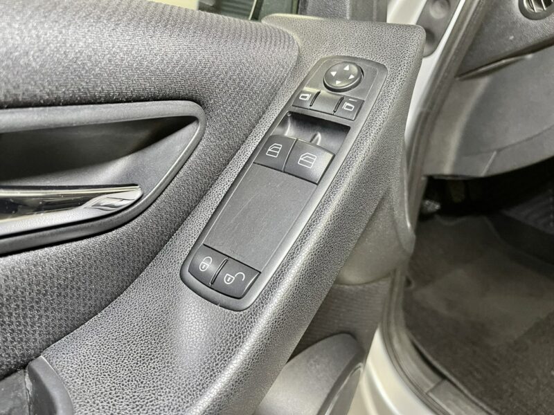 Mercedes A 170 1.7 116KM*80.000km*AVANTGARDE*Alu Felgi*El. Harman.Kardon*Z NIEMIEC W169 (2004-2012)