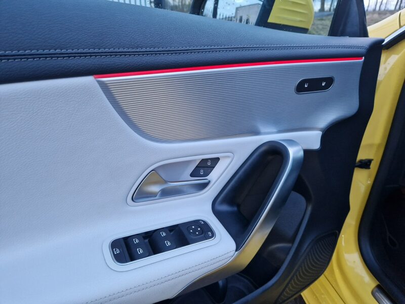 Mercedes CLA 200 Jedyny taki cla pakiet Amg serwis mercedes Gwarancja zamiana Piękny I (2013-2019)