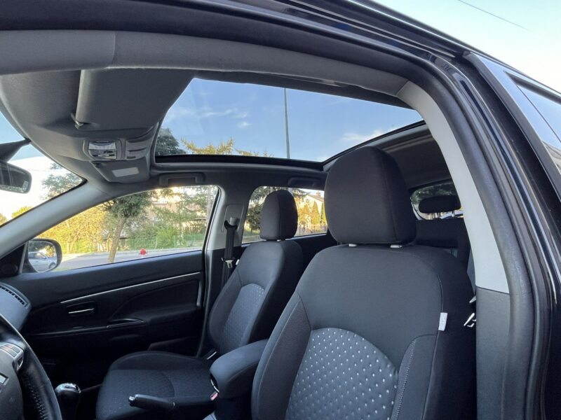 Mitsubishi ASX Mitsubishi ASX 1.6B Xenon Klimatyzacja Panorama Dach Hak Key Less Go!