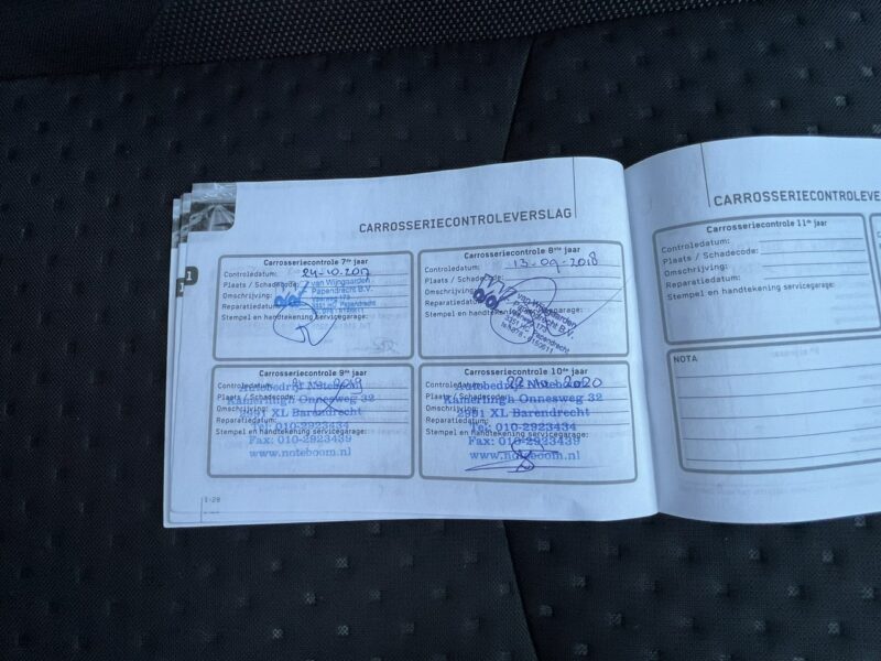 Mitsubishi ASX Mitsubishi ASX 1.6B Xenon Klimatyzacja Panorama Dach Hak Key Less Go!