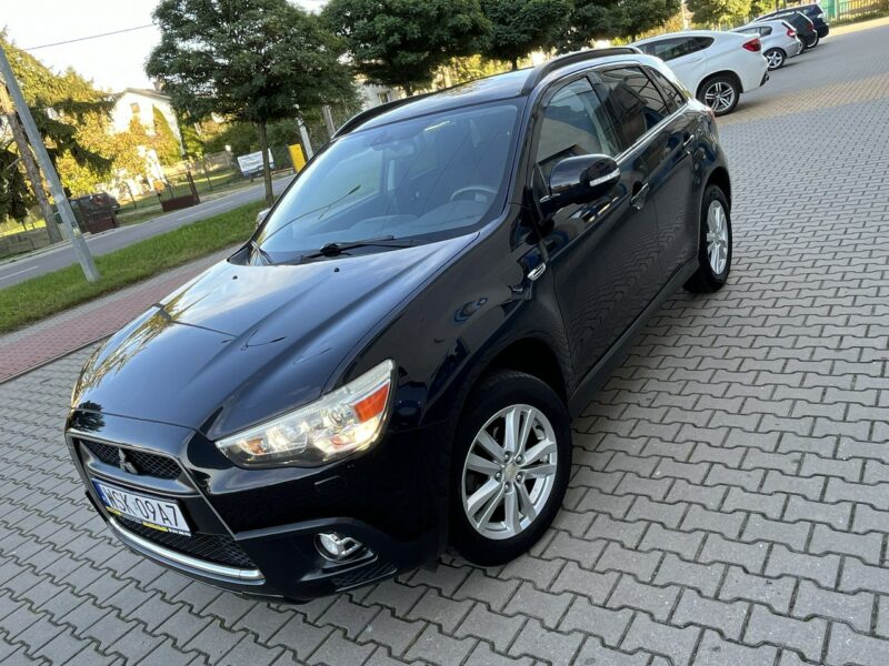Mitsubishi ASX Mitsubishi ASX 1.6B Xenon Klimatyzacja Panorama Dach Hak Key Less Go!