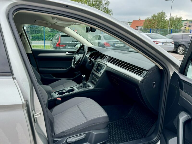 Volkswagen Passat Salon PL,LED,Navi,PDC,Serwis,Gwarancja B8 (2014-2023)
