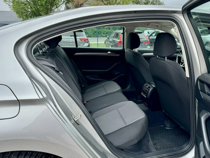 Volkswagen Passat Salon PL,LED,Navi,PDC,Serwis,Gwarancja B8 (2014-2023)