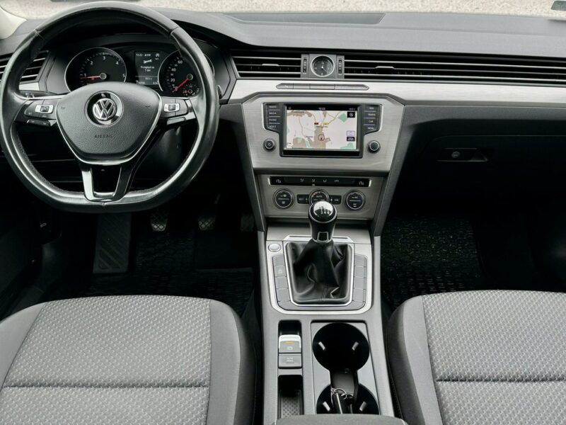 Volkswagen Passat Salon PL,LED,Navi,PDC,Serwis,Gwarancja B8 (2014-2023)