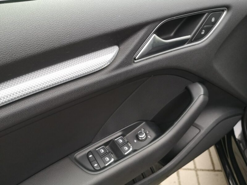 Audi A3 2.0 TDI 150KM Klimatronic Tempomat Nawi Bixenon Led Alu Serwis 8V (2012-)