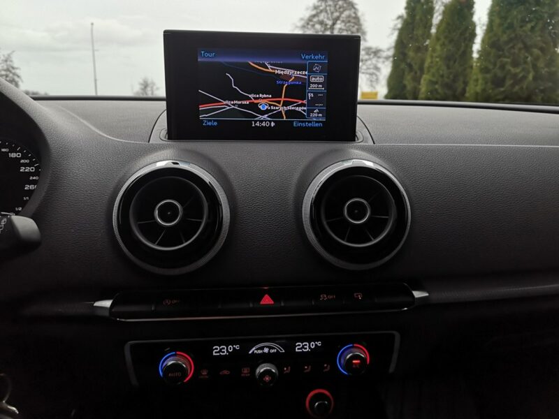 Audi A3 2.0 TDI 150KM Klimatronic Tempomat Nawi Bixenon Led Alu Serwis 8V (2012-)