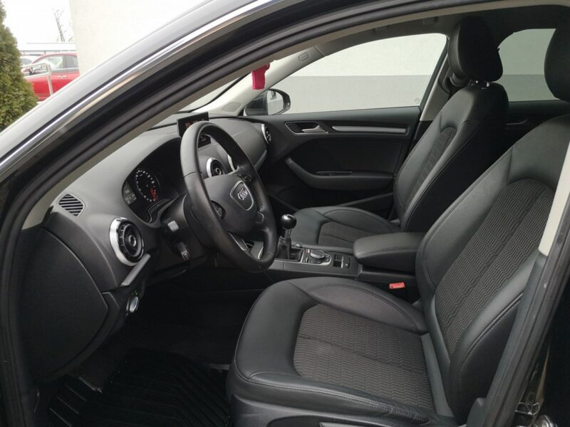 Audi A3 2.0 TDI 150KM Klimatronic Tempomat Nawi Bixenon Led Alu Serwis 8V (2012-)