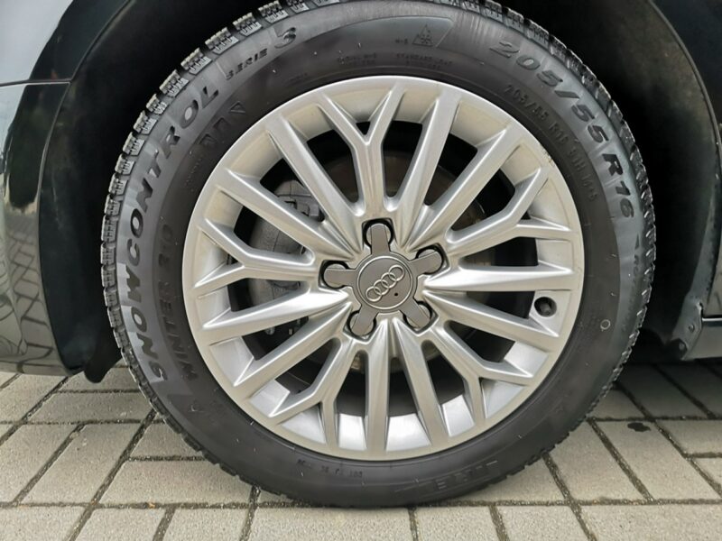 Audi A3 2.0 TDI 150KM Klimatronic Tempomat Nawi Bixenon Led Alu Serwis 8V (2012-)