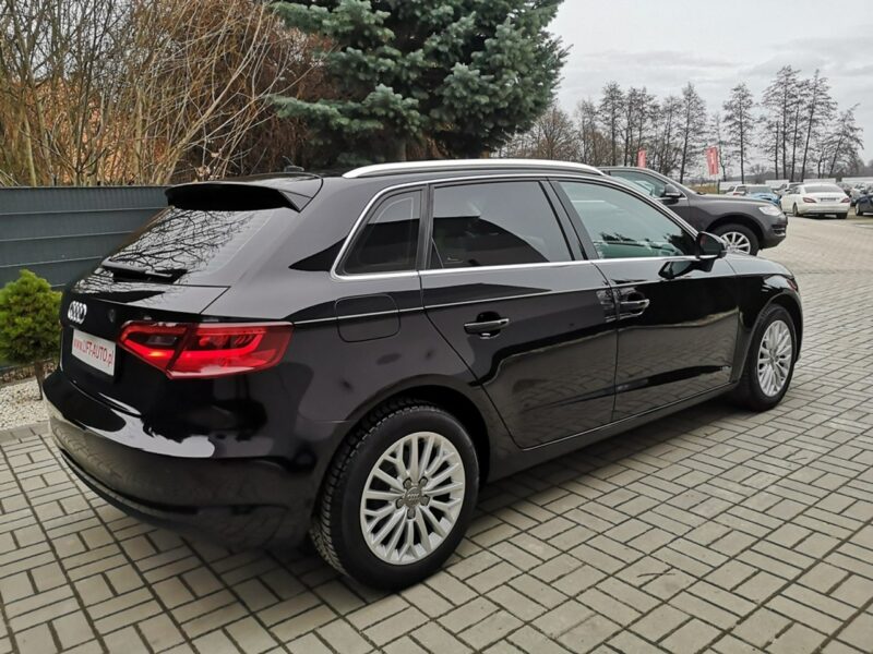 Audi A3 2.0 TDI 150KM Klimatronic Tempomat Nawi Bixenon Led Alu Serwis 8V (2012-)