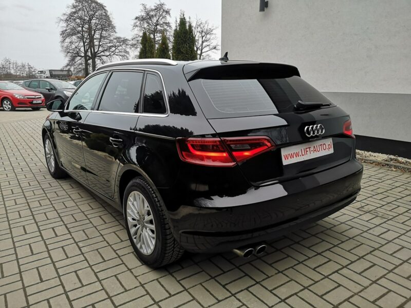 Audi A3 2.0 TDI 150KM Klimatronic Tempomat Nawi Bixenon Led Alu Serwis 8V (2012-)
