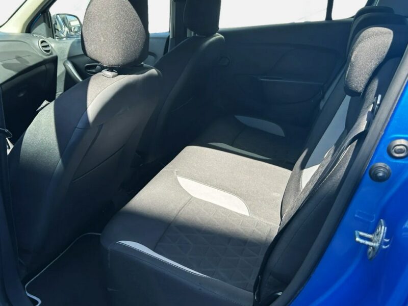 Dacia Sandero Stepway 0.9 90KM Sys. Nawigacji Klima 4x el. szyby II (2012-2020)