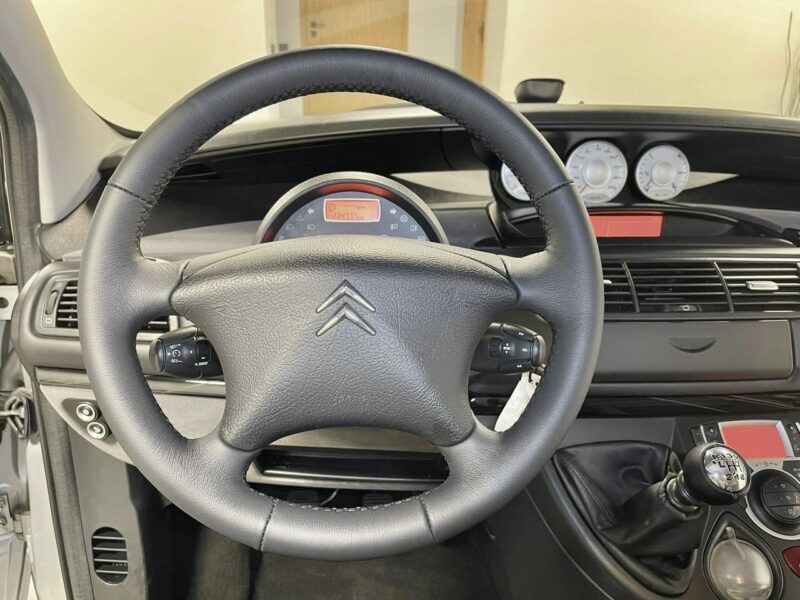 Citroen C8 2.0 HDI 136KM*Face Lift*EXCLUSIVE*Spryskiwacze*Kapitan*8 os*Z NIEMIEC