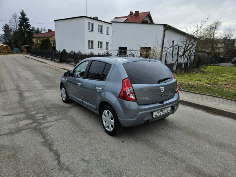 Dacia Sandero Opłacona Zdrowa Zadbana Serwisowana z Klima 2 Kmp Kół 1 Wł I (2008-2012)