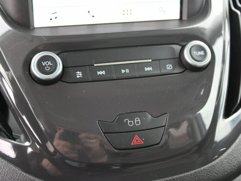 Ford Tourneo Courier F-Vat SalonPL Gwarancja Kamera Hak Inna