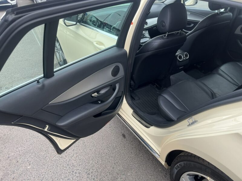 Mercedes E 220 E220d T 9G-tronic 197KM Navi FullLed Kamera Asystent Model 2020 FV 23% W213 (2016-)