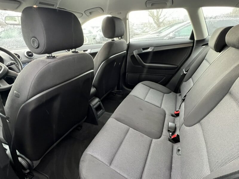Audi A3 Lift / Ledy * 1.4 Benzyna * Gwarancja w cenie * Przebieg 204*ZAREJ.PL 8P (2003-2012)