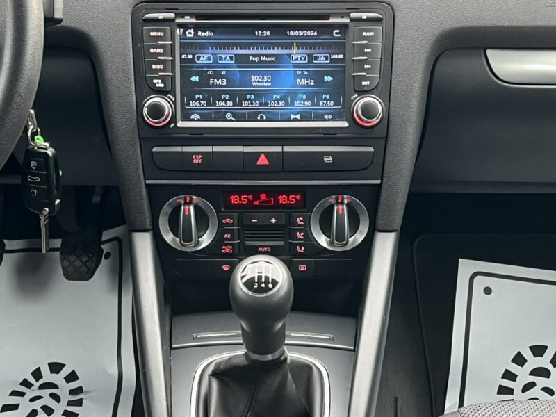 Audi A3 Lift / Ledy * 1.4 Benzyna * Gwarancja w cenie * Przebieg 204*ZAREJ.PL 8P (2003-2012)