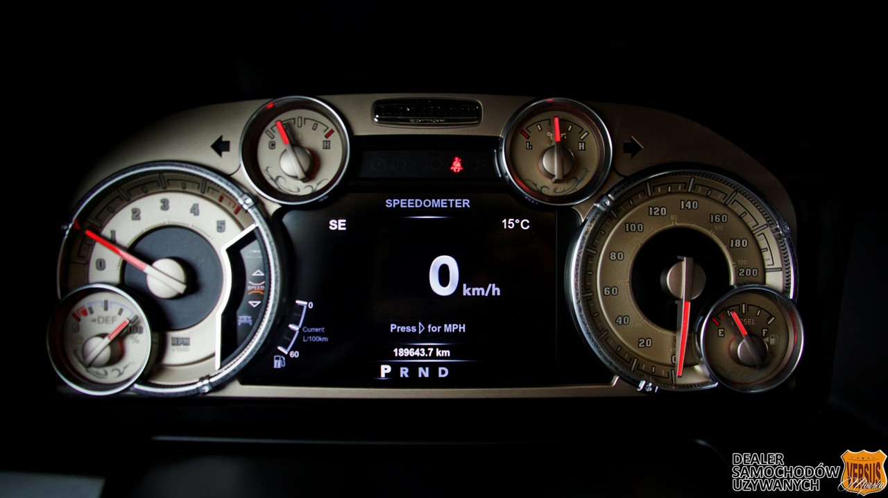 Dodge RAM 3.0 Diesel LongHorn Limited - Praktycznie pełne wyposażenie IV (2009-)