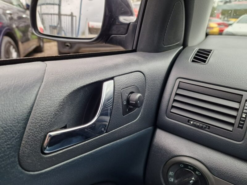 Škoda Octavia 2.0 Benzyna 115 KM, Klima Automatyczna, Komputer, Dwa Klucze, Isofix I (1996-2011)