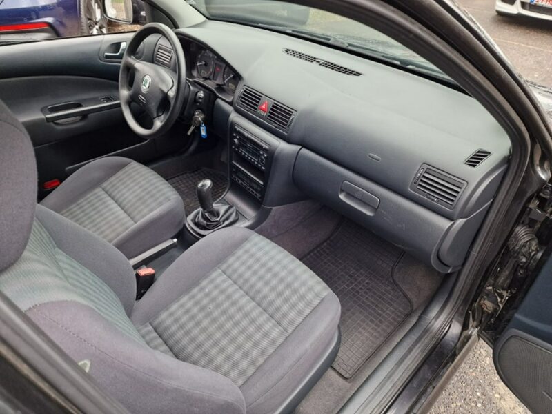 Škoda Octavia 2.0 Benzyna 115 KM, Klima Automatyczna, Komputer, Dwa Klucze, Isofix I (1996-2011)