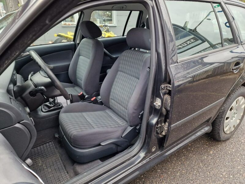 Škoda Octavia 2.0 Benzyna 115 KM, Klima Automatyczna, Komputer, Dwa Klucze, Isofix I (1996-2011)