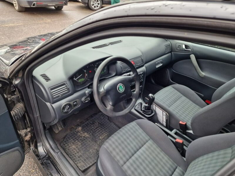 Škoda Octavia 2.0 Benzyna 115 KM, Klima Automatyczna, Komputer, Dwa Klucze, Isofix I (1996-2011)