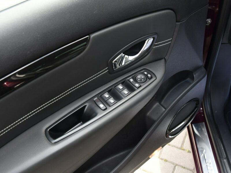 Renault Scenic 2,0benz DUDKI11 Automat,Ledy,Navi,Kam.Cofania.Hands-Free.OKAZJA III (2009-2016)