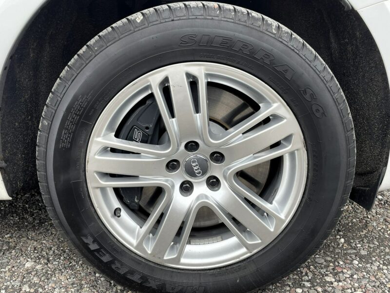 Audi SQ5 Panorama dach, Skórzana tapicerka, Podgrzewane fotele, Światła LED 8R (2013-)