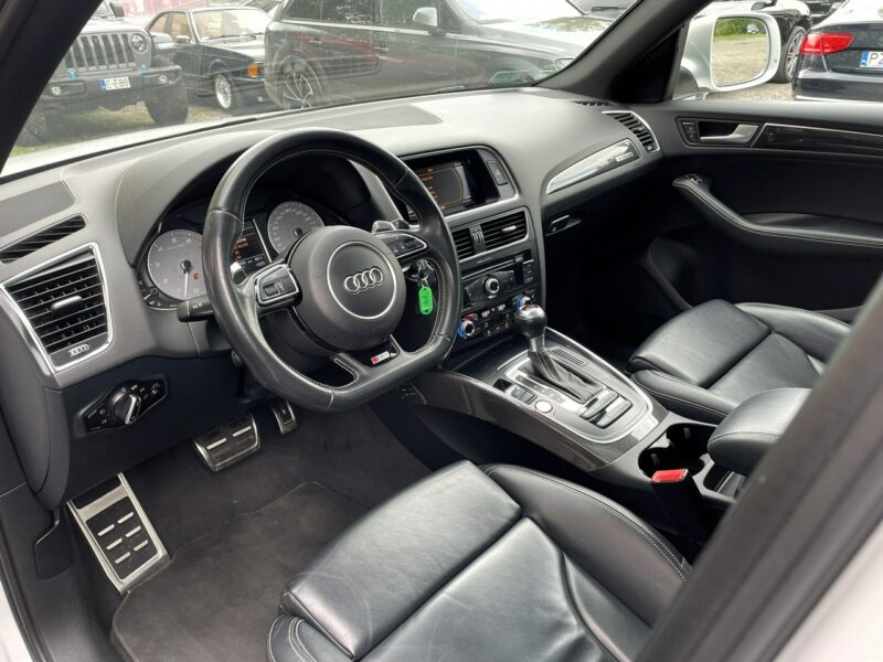 Audi SQ5 Panorama dach, Skórzana tapicerka, Podgrzewane fotele, Światła LED 8R (2013-)