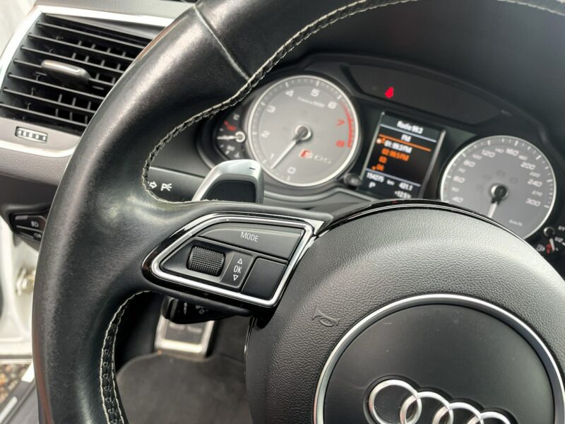 Audi SQ5 Panorama dach, Skórzana tapicerka, Podgrzewane fotele, Światła LED 8R (2013-)