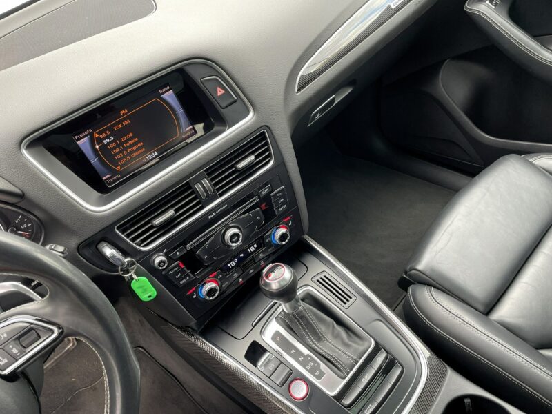 Audi SQ5 Panorama dach, Skórzana tapicerka, Podgrzewane fotele, Światła LED 8R (2013-)