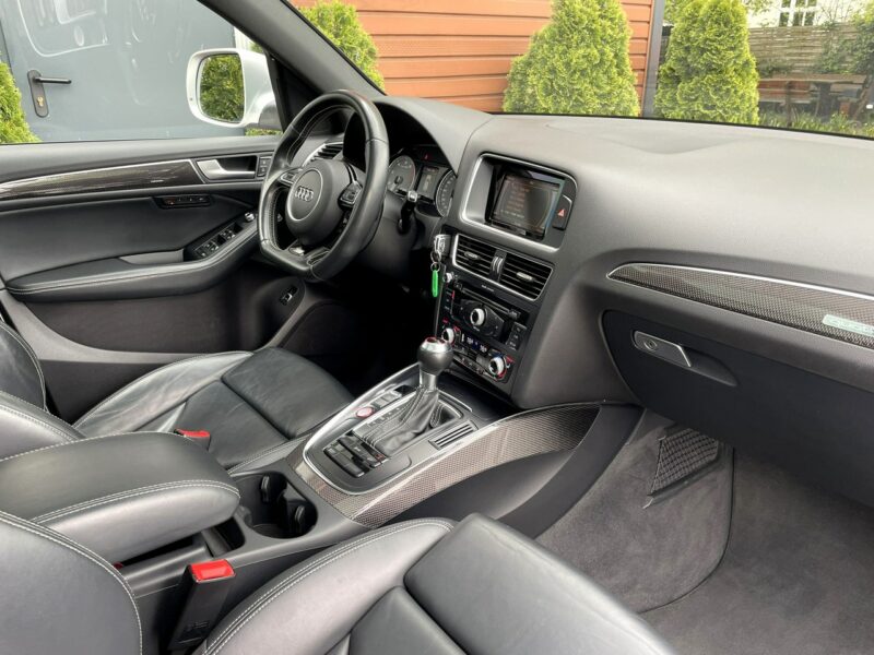 Audi SQ5 Panorama dach, Skórzana tapicerka, Podgrzewane fotele, Światła LED 8R (2013-)