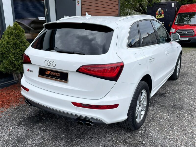 Audi SQ5 Panorama dach, Skórzana tapicerka, Podgrzewane fotele, Światła LED 8R (2013-)