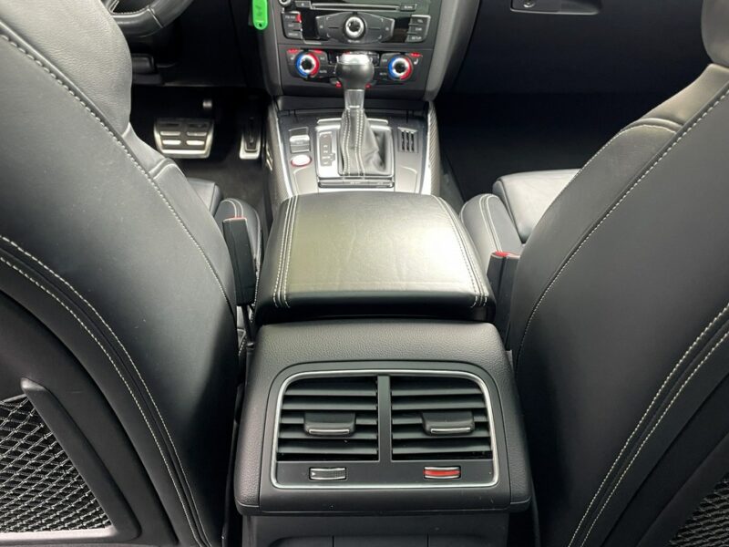 Audi SQ5 Panorama dach, Skórzana tapicerka, Podgrzewane fotele, Światła LED 8R (2013-)