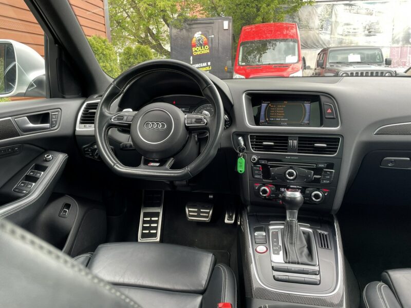 Audi SQ5 Panorama dach, Skórzana tapicerka, Podgrzewane fotele, Światła LED 8R (2013-)