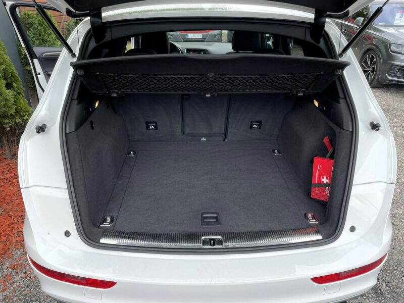 Audi SQ5 Panorama dach, Skórzana tapicerka, Podgrzewane fotele, Światła LED 8R (2013-)