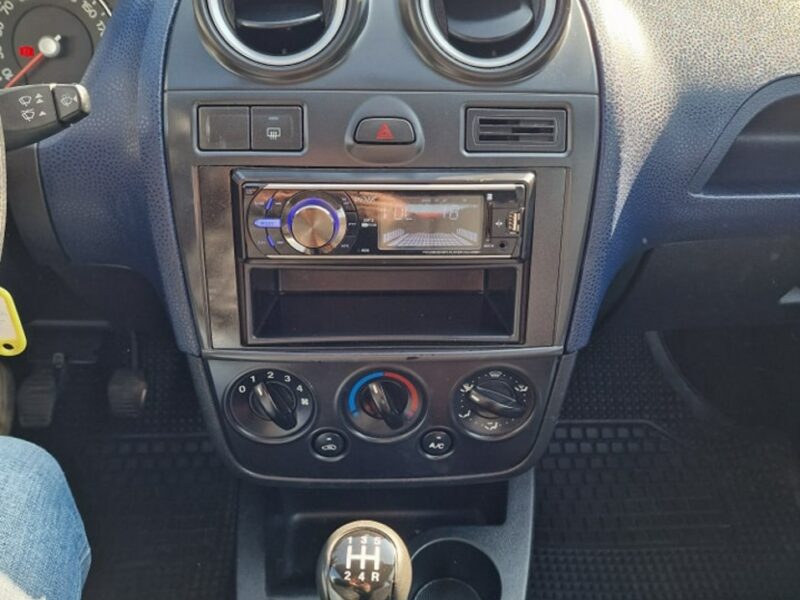 Ford Fiesta 1.6 TDCI 90 KM, Klimatyzacja, El. Szyby Przód, El. Lusterka Mk6 (2002-2008)