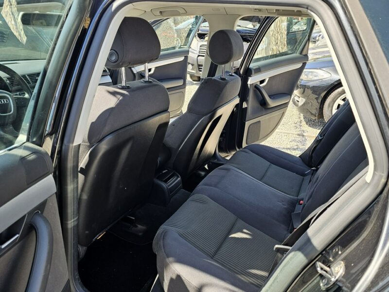 Audi A4 Zadbany * 2.0 benz 200KM * Zadbany *2Xkoła ,GWARANCJA/ Możliwa zamiana B7 (2004-2007)