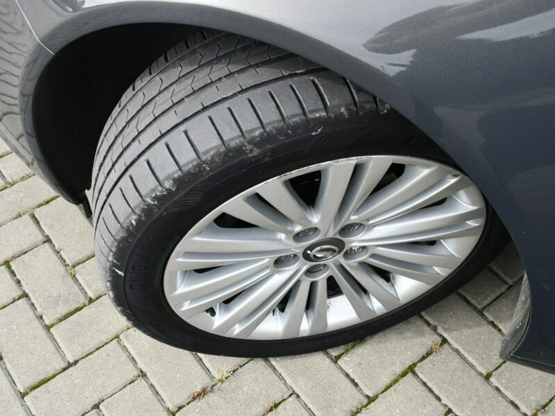 Opel Insignia 2,0D DUDKI11 Klimatronic,Serwis,Navi,Parktronic,Pół-Skóry,GWARANCJA A (2008-2017)