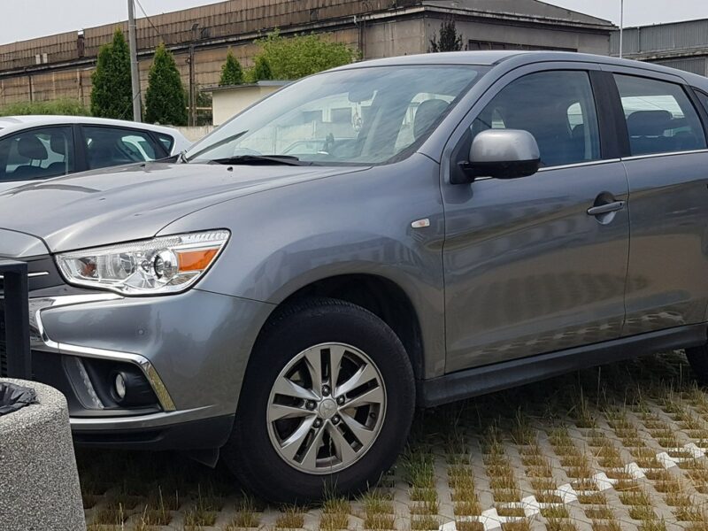 Mitsubishi ASX Krajowy34tys.km wersja INSTYLE 1.6 1-wlaścicielBezwypadkowySERWISOWANY