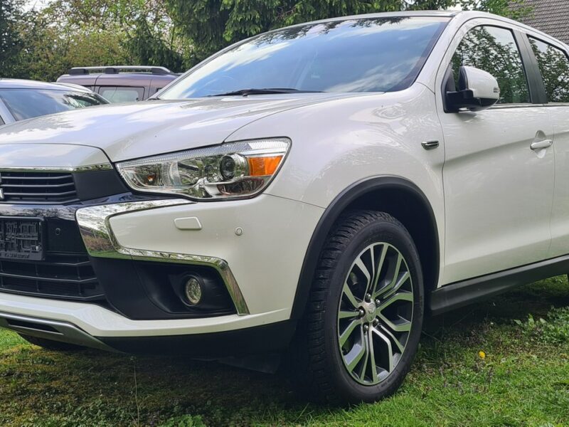 Mitsubishi ASX Krajowy34tys.km wersja INSTYLE 1.6 1-wlaścicielBezwypadkowySERWISOWANY