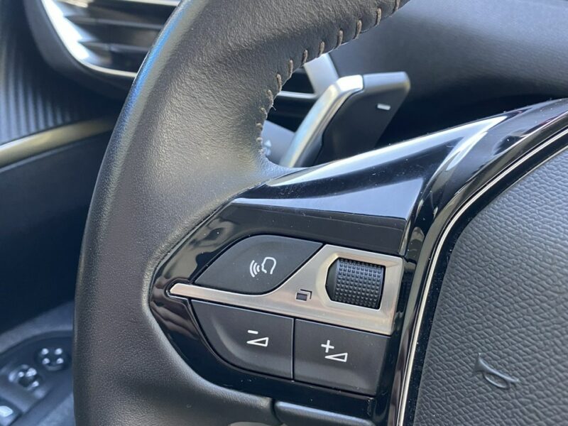 Peugeot 5008 Automat, Full LED, Wirtualne zegary II (2017-)