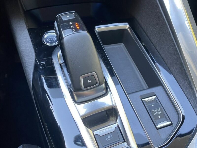 Peugeot 5008 Automat, Full LED, Wirtualne zegary II (2017-)