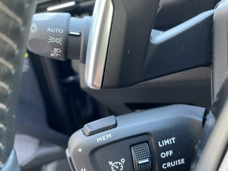 Peugeot 5008 Automat, Full LED, Wirtualne zegary II (2017-)