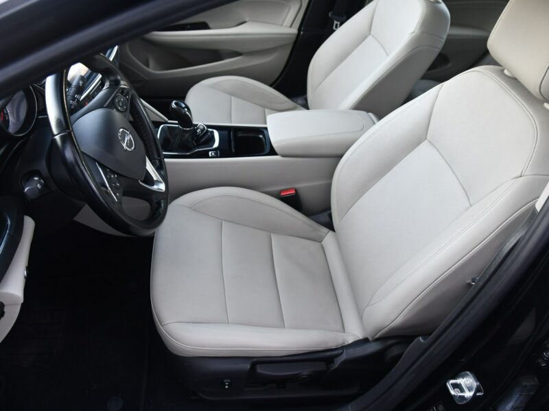Opel Insignia 1,6d DUDKI11 Navi,Klimatr 2 str.Asystent Pasa Ruchu,Full-Matrix,OKAZJA B (2017-)