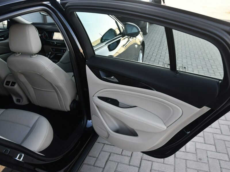 Opel Insignia 1,6d DUDKI11 Navi,Klimatr 2 str.Asystent Pasa Ruchu,Full-Matrix,OKAZJA B (2017-)