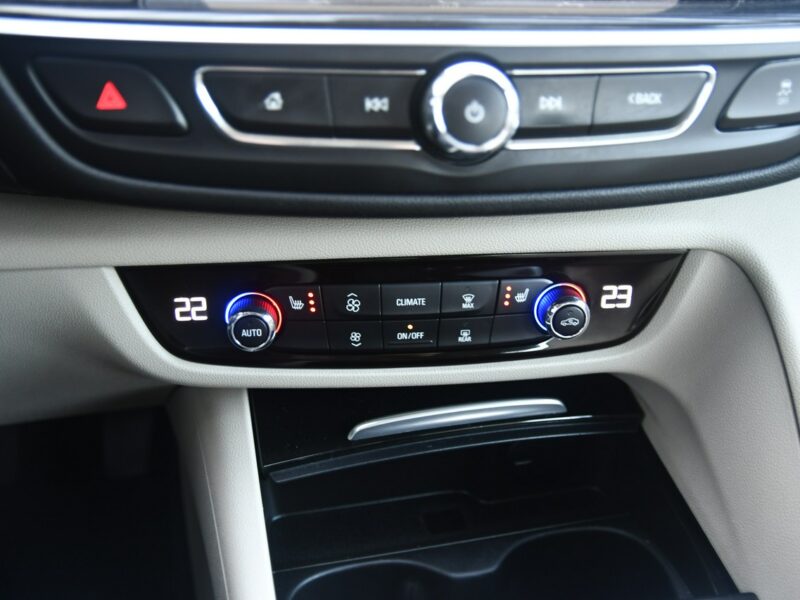 Opel Insignia 1,6d DUDKI11 Navi,Klimatr 2 str.Asystent Pasa Ruchu,Full-Matrix,OKAZJA B (2017-)