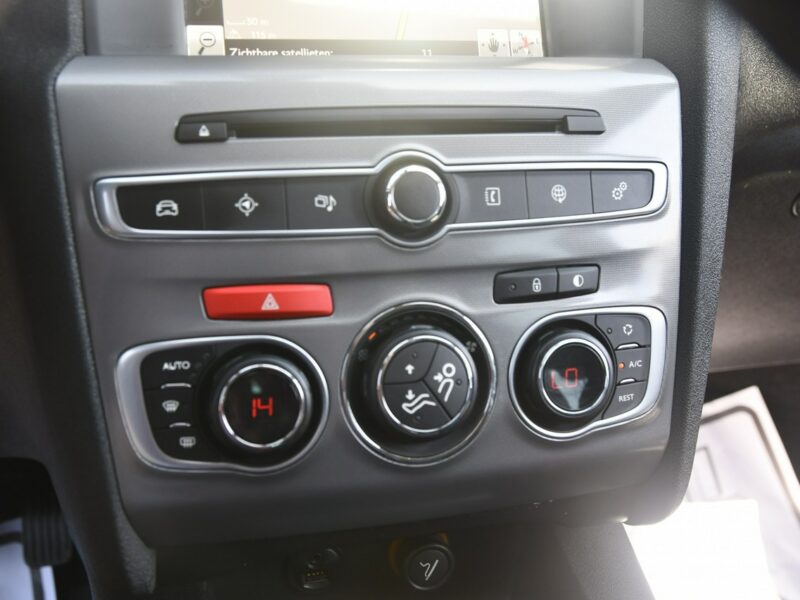 Citroen C4 1,2Turbo Dudki11 Serwis,Klimatronic 2 str.Navi,Asystent Pasa Ruchu.OKA II (2010-)